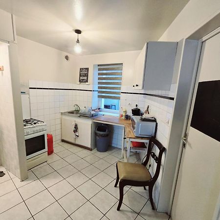 Appartement T3 Landivisiau Exteriör bild